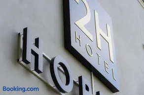 2H Horizon Hotel - Image 2