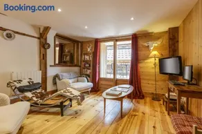 Ferme d Aristide - Chalet 160m2 Calme Sauna Vue Bus Train 250m - Image 1