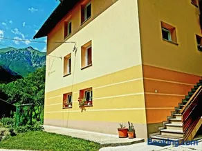 Apartment and Garden house among the mountains - Image 3