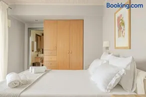 Villa Aldena Luxury Residence - Image 2