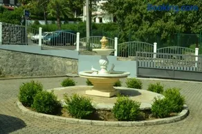Apartments Mirna with parking - Image 1