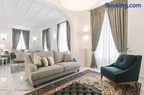 La Perla Bianca Luxury Villa - Image 3