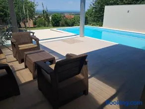 Peaceful Countryside Retreat with Pool & Jacuzzi by Destination GREEN Croatia - Image 3