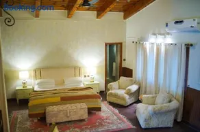 Valea Bhurban - Image 1