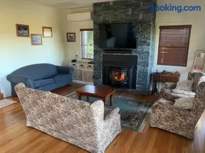 Peppergrove Cottage - Image 3