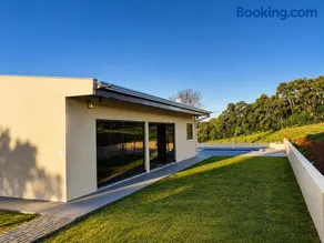 Casa de Campo Manacá da Serra - Image 1