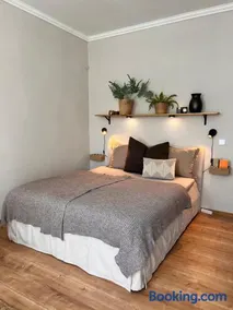 Villa Einetal Ferienwohnung 1 - Image 1