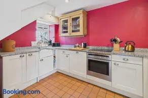 Host & Stay - Stonecrop Cottage - Image 3