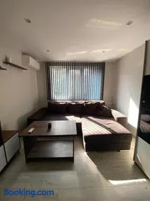 Apartment 7 - Image 1