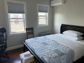 Airport room 1 - Image 3