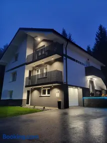 Green Garden House - Image 1