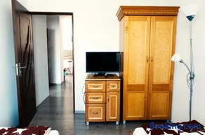 Elekes Apartmans - Image 4