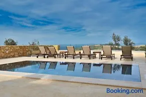 Luxurious Maisonette with Pool & Hot tub in Xaghra - Image 4