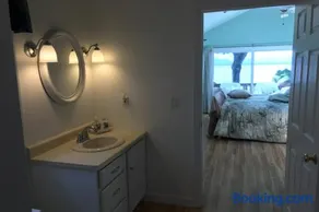 4 Bed 2 Bath Vacation home in Ossipee - Image 5