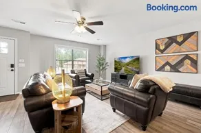 Switchback Suites - Image 1