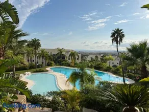 Amazing Two Bedroom Apartment in Los Flamingos, Marbella - Image 1