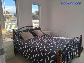 D"s cottage - Self contained guest suite - Image 2