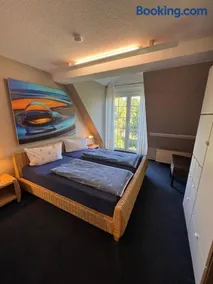 Ferienwohnung im Poolhaus mit Ostseeblick - Image 4