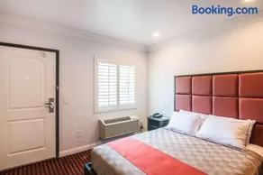 El Dorado Inn - Image 5