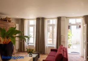L'Écurie de Jeanne - Appartement avec PARKING et TERRASSE en plein cœur d'Orléans - Image 2