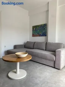 3 floor apartment Dionysos, for up to 9 guest - Image 1