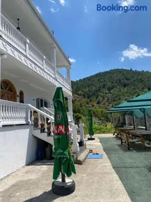 Shtepia e Bardhe - Image 1