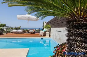 Private pool & sea view residence - Image 2