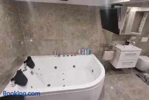Private Apartment - Image 2