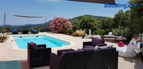 Location 2 pièces , avec piscine partagée - Image 1