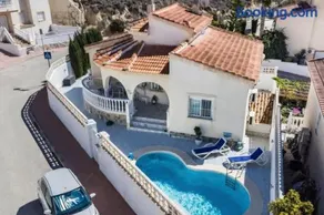 La Casa de La Felicidad - Image 1