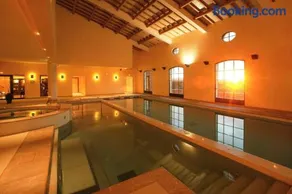 Holiday flats at Domaine de Saint-Endréol with golf, SPA and pool - Image 3