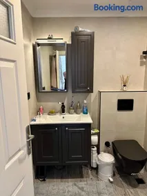 Anastasia Apartments - Image 2