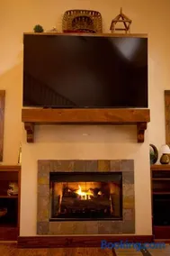 Secluded Cabin - Games, Fire Pit, Hot Tub, Pet OK - Image 4