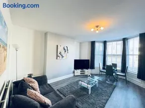 Marine Apartment Whitley Bay Seaside Location Free Onsite Parking - Image 2