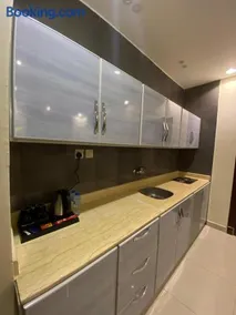 سكناي بارك للشقق المخدومة - Image 4