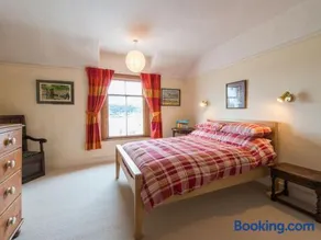 Glan Y Mor, 147 Station Road - Image 2