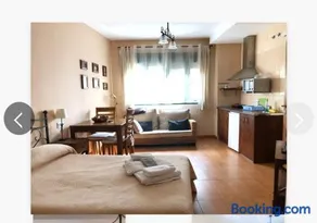 Estudio con cocina y baño privado - Image 3