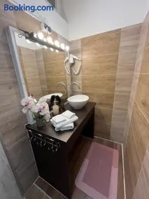 MaBy Wellness Apartment - Image 4