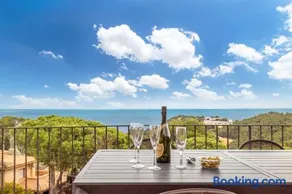 Ferienhaus 'Villa La Veleta an der Costa Brava' mit Meerblick, privatem Pool und Wi-Fi - Image 2