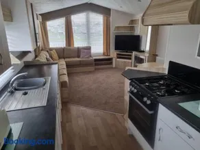 8 berth caravan PG214 Golden Palm Chapel st Leonards - Image 1