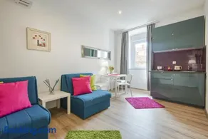 Top Center Rooms & Studio - Image 4