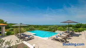 Modern villa Lukas with pool in Vizinada - Image 1