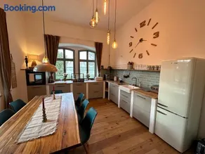 Ferienwohnung Hortensie Rittergut Schloss Zehista Gutshaus - Image 1