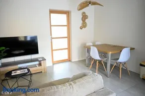 Superbe T2 climatisé avec patio et jardin - Image 3