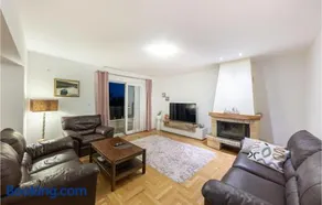 Four-Bedroom Holiday Home In Klis - Image 1