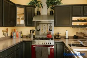 The Ashfield House - Close to Downtown Lancaster - Image 2
