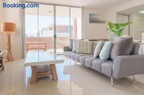 KozyGuru | Hillsdale | 2 Bedroom APT - Image 2