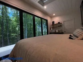 Fern View Lodge, Private Luxury Retreat - Image 3