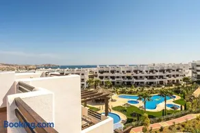 Piña - Image 1