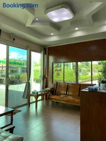 Garden Place - Image 5